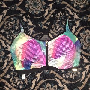 VS knockout sports bra